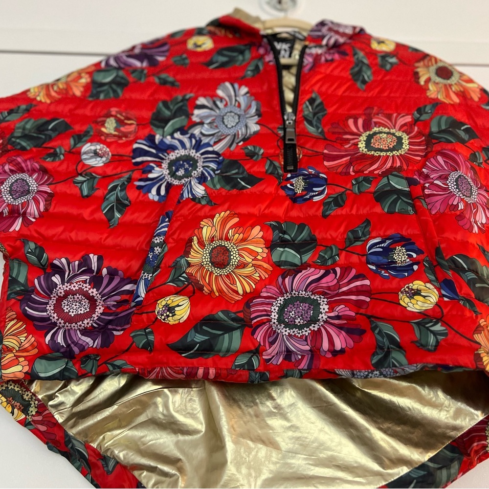 Think Roslyn light down quilted jacket